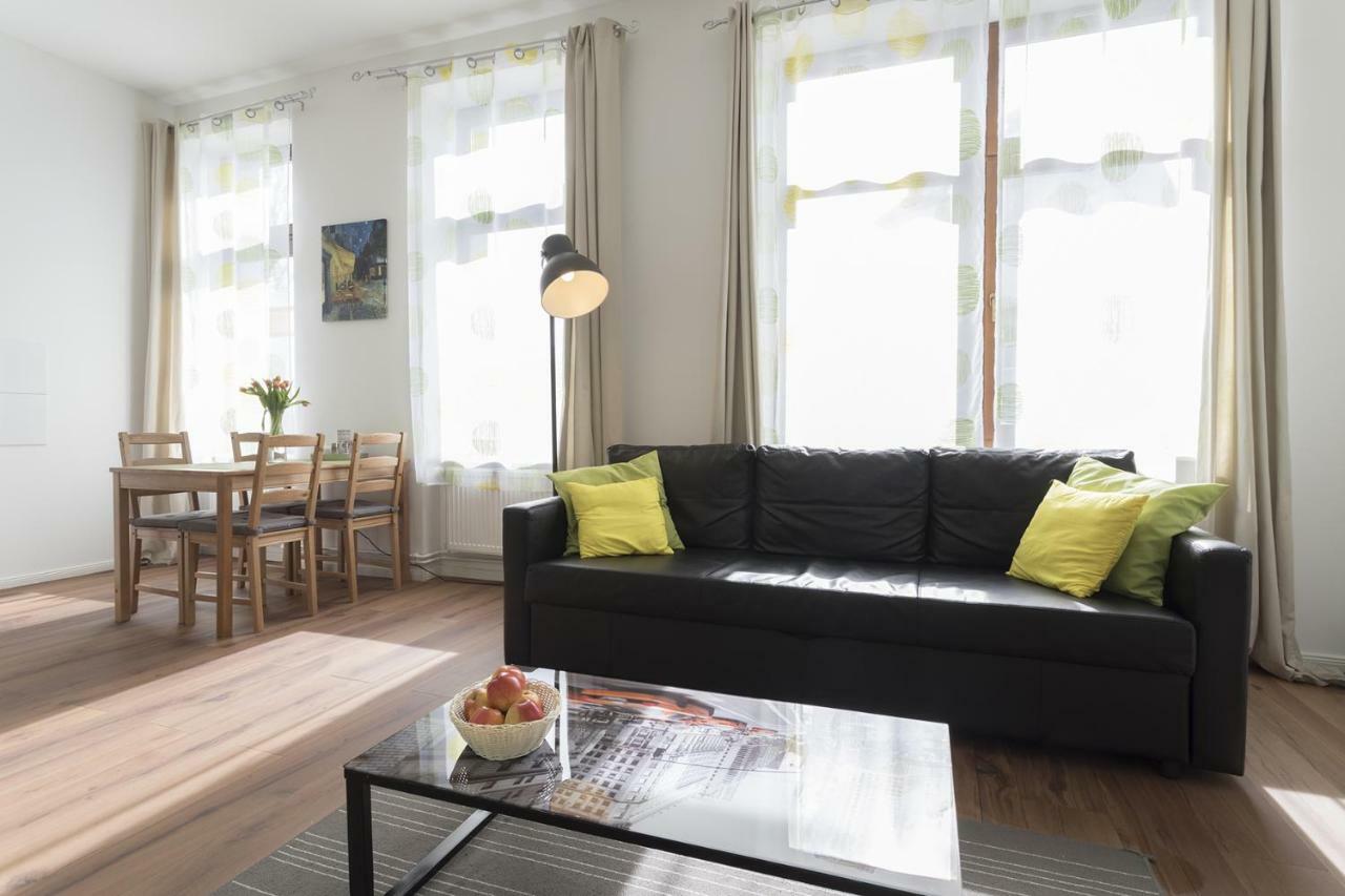 Studio Apartment Niemetzstr 51 Berlin Luaran gambar